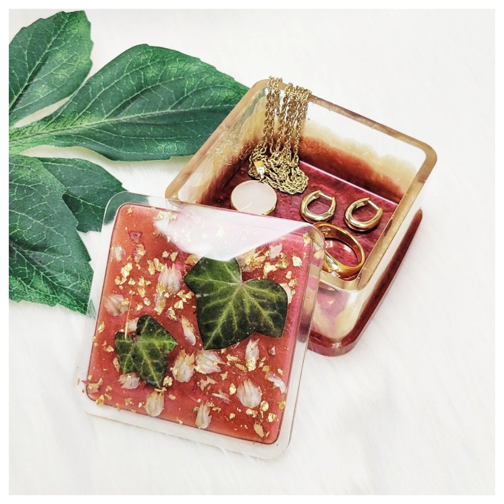 Floral Trinket Box Handmade Pressed Dried Ivy Leaves Burgundy Red Gold and Clear